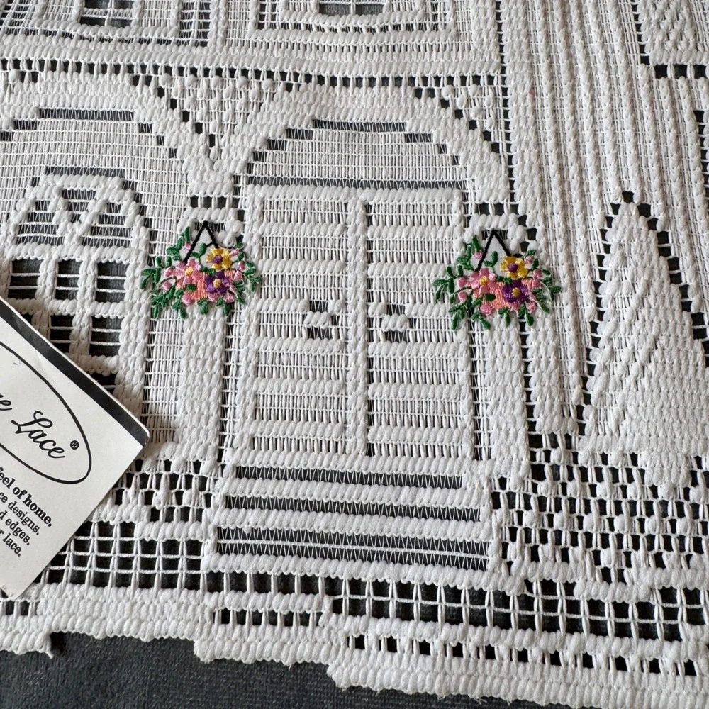 Heritage Lace Manor Placemat White House Floral Lace Cottagecore Linens Decor